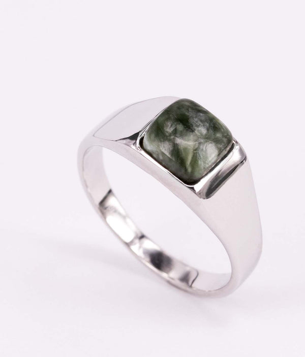 Amira sølv ring grøn serafinite